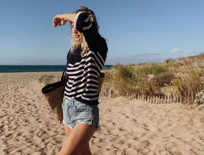 Tried-and-true-tee-and-denim-pairings_Anouk-Yve-Bos-1