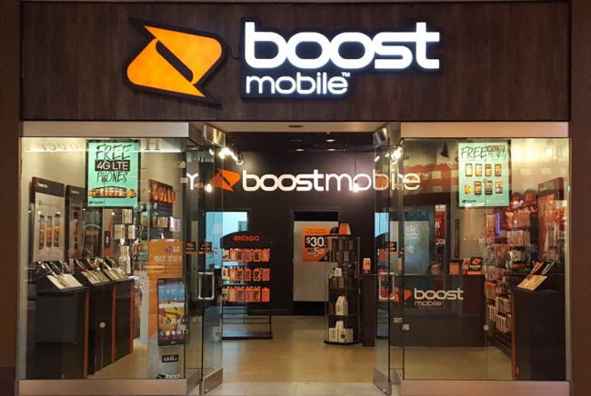 Boost-Mobile-Holiday-Hours-Open-And-Close-840×564-1